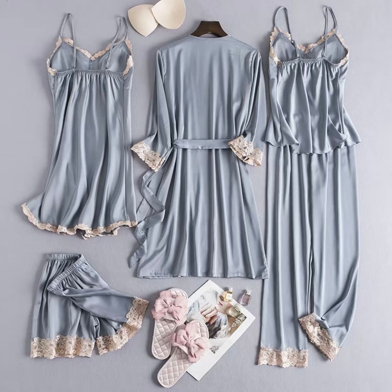 Luxurious 5‑Piece Satin & Lace Pajama Set – Kimono Robe, Camisole, Shorts, Pants & Nightdress  Elegant 5‑Piece Women’s Sleepwear Set – Silky Satin Kimono, Lace Trim Camisole, Shorts, Pants & Nightdress