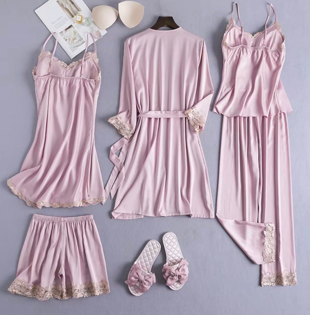 Luxurious 5‑Piece Satin & Lace Pajama Set – Kimono Robe, Camisole, Shorts, Pants & Nightdress  Elegant 5‑Piece Women’s Sleepwear Set – Silky Satin Kimono, Lace Trim Camisole, Shorts, Pants & Nightdress
